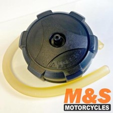 KTM Large Fuel Cap Kit for 640 ADVENTURE-R 98-99, 620 DUKE 96-98 | 56007008144