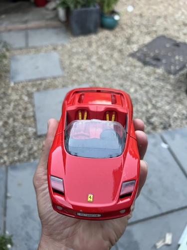 Guiloy scale ferrari - 1/24,
