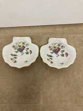 Wedgwood Pair Of Cuckoo Shell