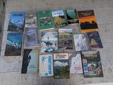 17x Walking Guide Book