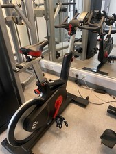 Life Fitness IC6 Exercise Spin Bike