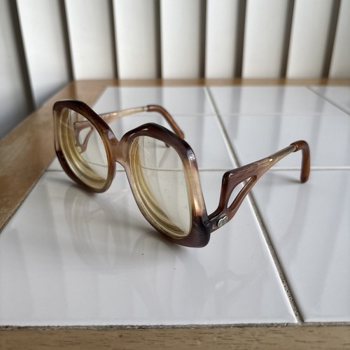 Oliver goldsmith vintage - oliver,