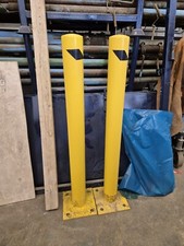 Traffic bollard, security post, bollard