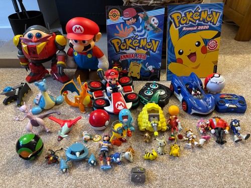 Huge nintendo toy bundle with - huge,