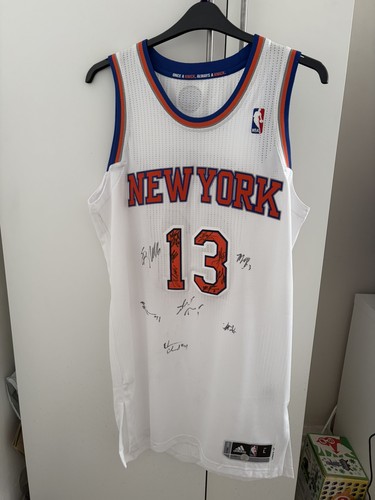New york nicks jersey signed - ,