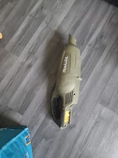 Makita DCL180 Cordless Vacuum