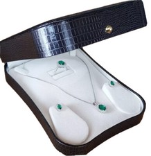 Princess white gold finish green emerald Ring Earring Pendant Necklace Gift Idea