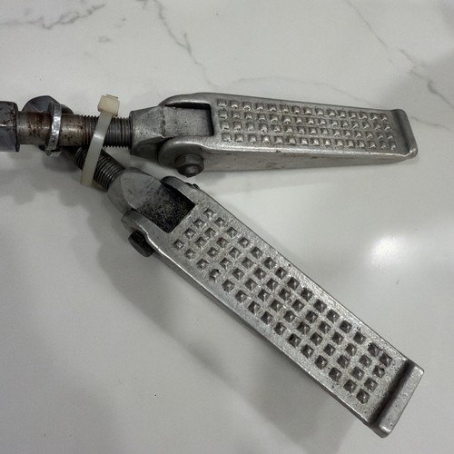 Aluminum anderson foot pegs - anderson,