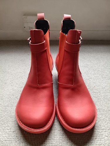 The art company - art, leather