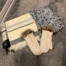 2 X Scarves And Mittens.