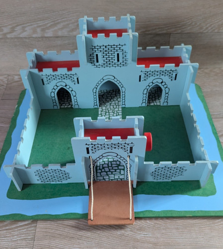 Elc wooden castle courage - wooden,