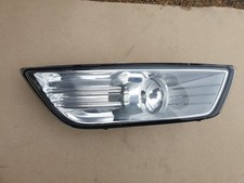 FORD MONDEO MK4. 07-11. FRONT FOG LIGHT. RIGHT. DRIVER'S SIDE. OFFSIDE. O/S.