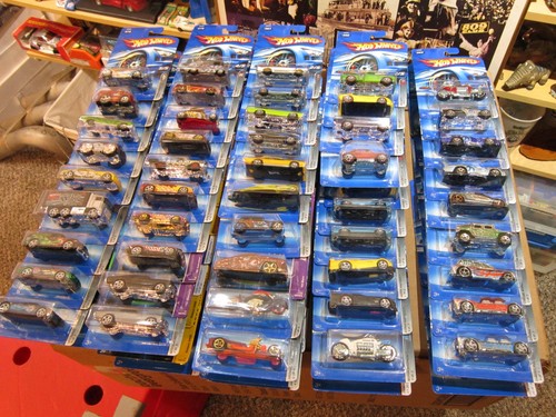 2006 hot wheels - diecast~, pick