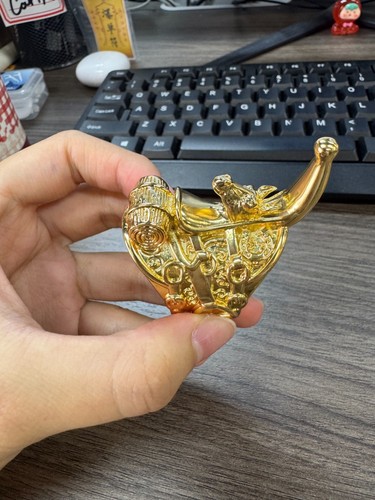 Largest saddle ring over 140 - ,