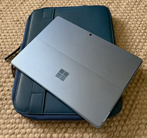 Microsoft surface pro 11th - pro,