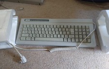 AMSTRAD KEYBOARD PCW 8512 512k