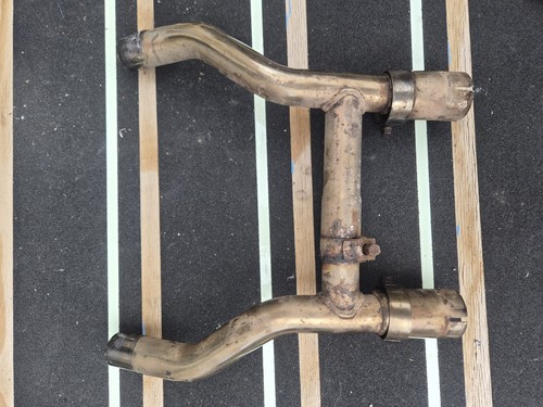 Yamaha vmax 1200 - exhaust, cross