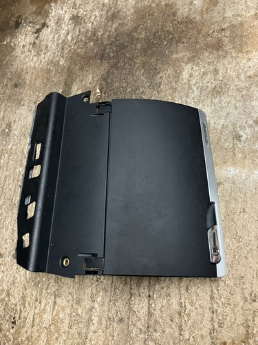 Audi glove box - glove,
