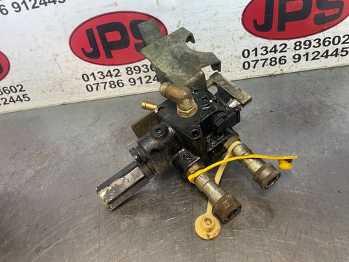 Hydraulic body tip - lever, valve
