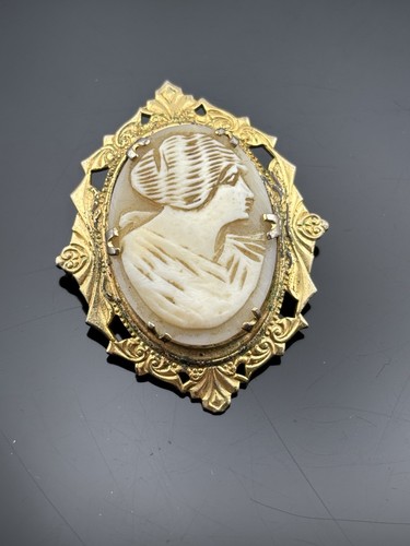 Unique vintage gold - unique,