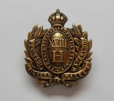 BRITISH ARMY CAP BADGE. 18th