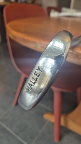 Vintage halley true - jb,