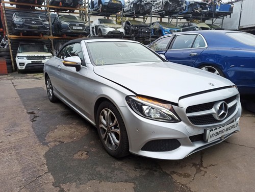 One nut mercedes - one, class