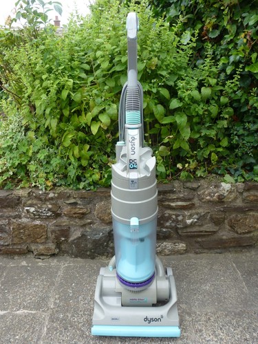 Dyson dc04i hepa vacuum - dc04i,
