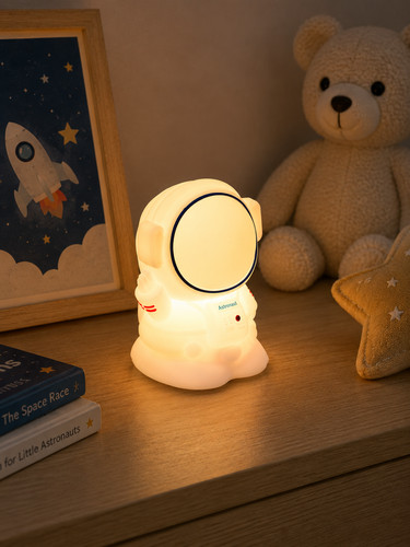 Astronaut colour change - astronaut, led