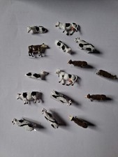 15 Painted Black & White Cows for your Dairy Farm or Fields OO Gauge Excellent 