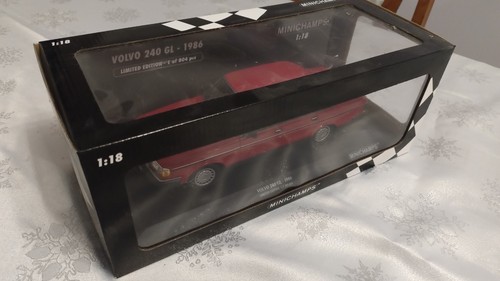 Minichamps limited - 1/18,