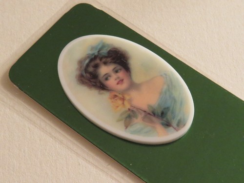Long metallic green - metallic, bookmark