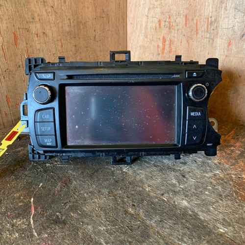 Toyota yaris head unit radio - toyota,