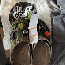 Luke Combs X Crocs Bootlegger
