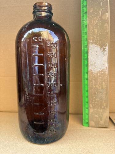 Medicine bottle brown glass - -,