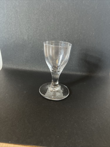 Georgian glass dram rummer - -,