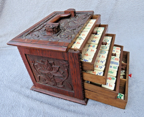Antique chinese mahjong - chinese, set