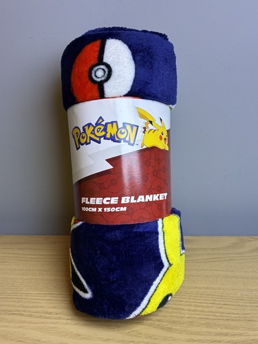 Pokémon fleece blanket - pokémon,