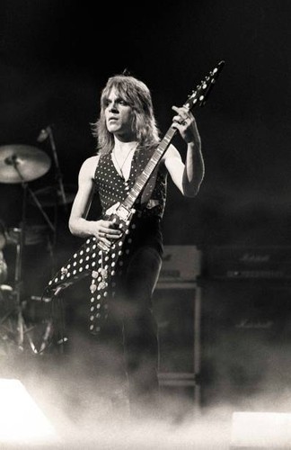 Randy rhoads performing with - performing,