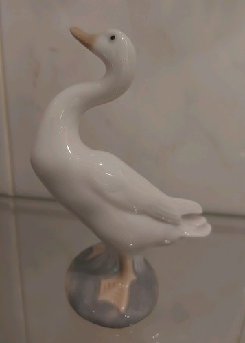 Small lladro duck goose - small,