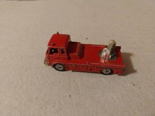 VINTAGE DIECAST HUSKY SIMON SNORKEL BEDFORD FIRE ENGINE-LENGTH 6.9cm