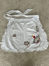Vintage Xmas White Half Apron Pinny Embroidered Cotton Mix With Pocket one size