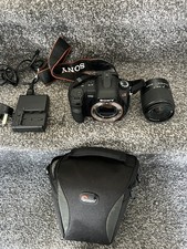 Sony Alpha 200 /10.2MP DSLR