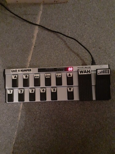 Behringer fcb1010 midi foot - behringer,
