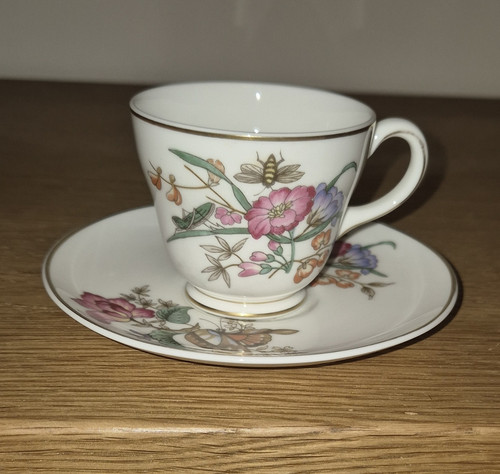 Wedgwood sandon bone china - sandon,