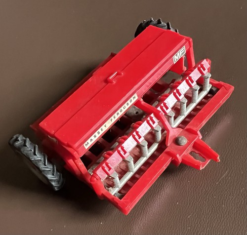 Vintage britains massey - britains,