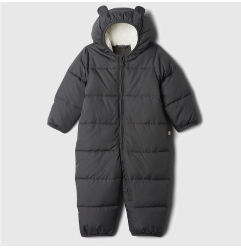 Nwt baby gap coldcontrol max - nwt,