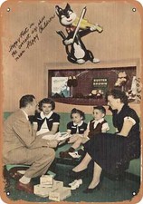 METAL SIGN - New York Postcard - Happy feet in the correct size shoes mean happ