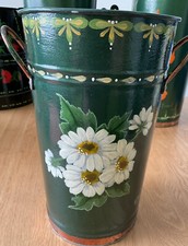 A One Off & Unique Hand