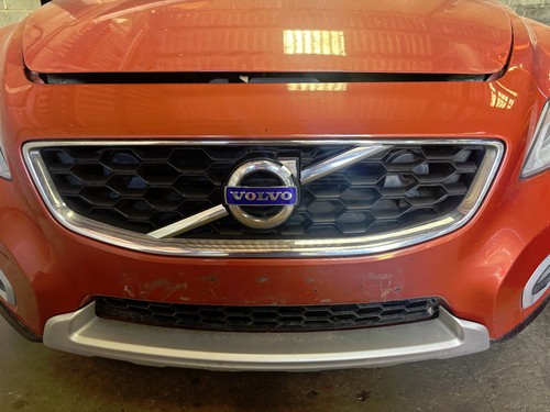 Volvo c30 front bumper - c30,